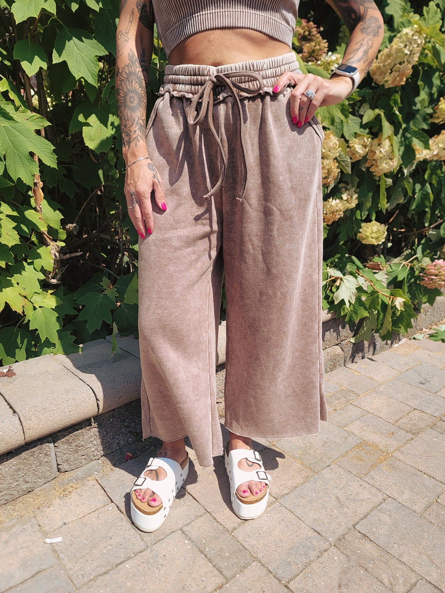 Southside Stroll Wide Leg Crop Pants